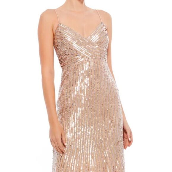 MAC DUGGAL Women’s Sequined Spaghetti Straps Gown in the Size 12 in Gold Color - Picture 8 of 11